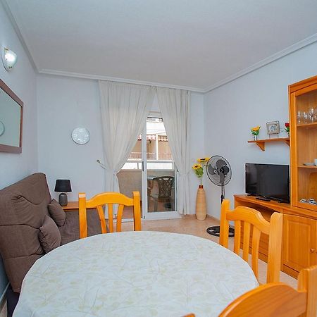 096 Pleasant Place Luis - Alicante Holiday Apartment Torrevieja Bagian luar foto